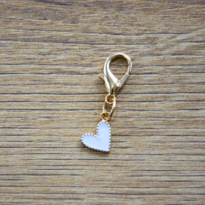 pampille breloque petit coeur blanc pour marque-pages